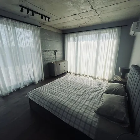 сами Apartament *